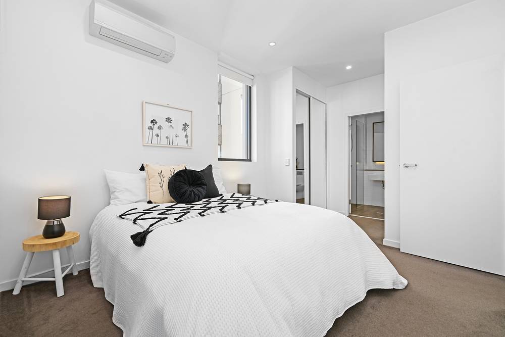 602/81B Lord Sheffield Circuit, Penrith, NSW 2750