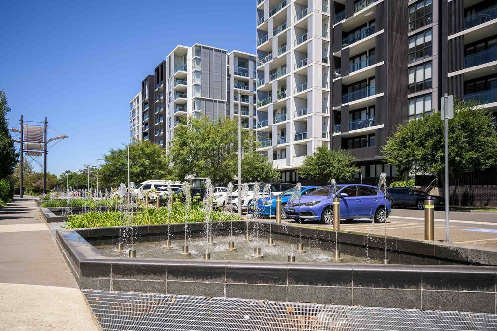 602/81B Lord Sheffield Circuit, Penrith, NSW 2750