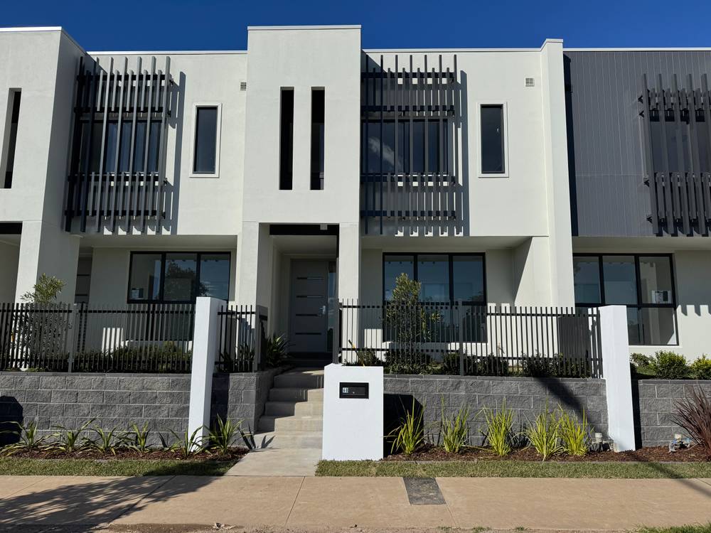 50 Dransfield Dr, ORAN PARK, NSW 2570