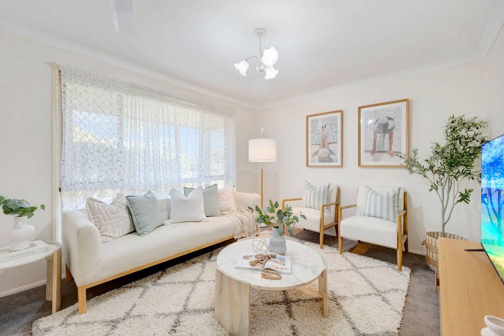 178 Bestmann Rd East, Sandstone Point, QLD 4511