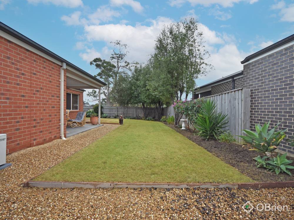92 Flinns Road, Eastwood, VIC 3875