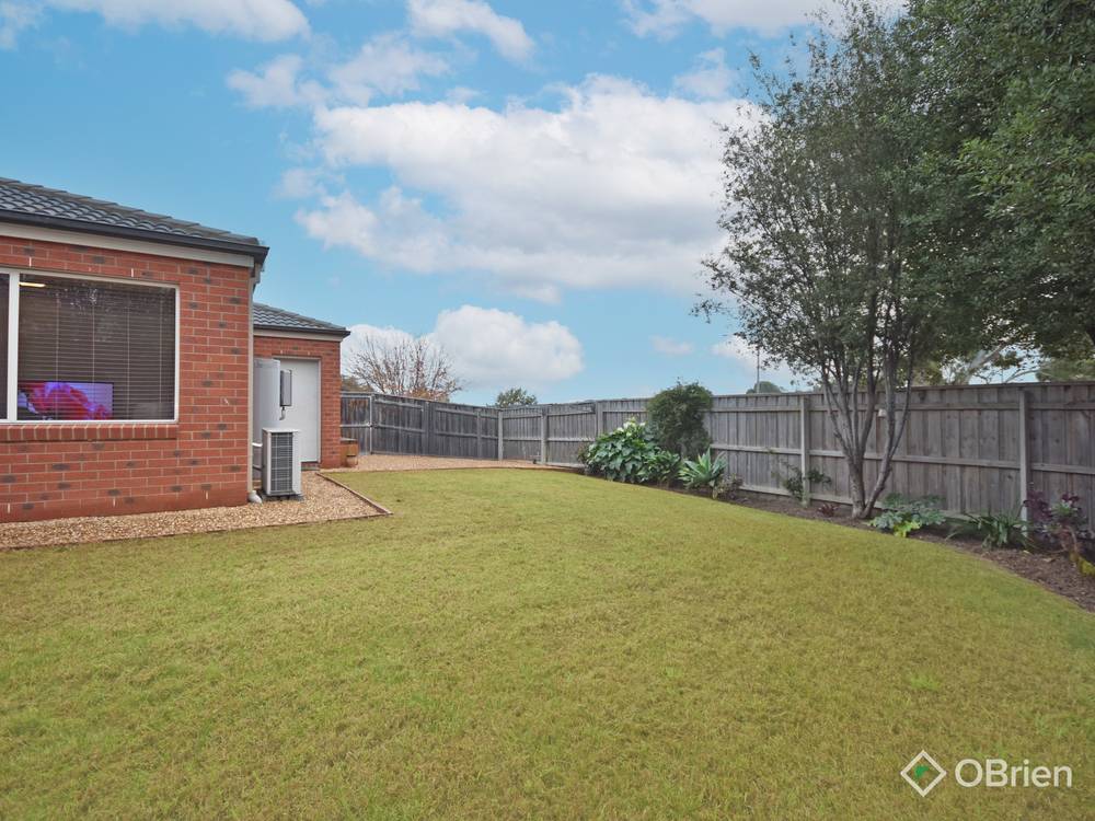 92 Flinns Road, Eastwood, VIC 3875