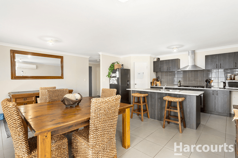 44 Barron Turn, SOUTH YUNDERUP, WA 6208