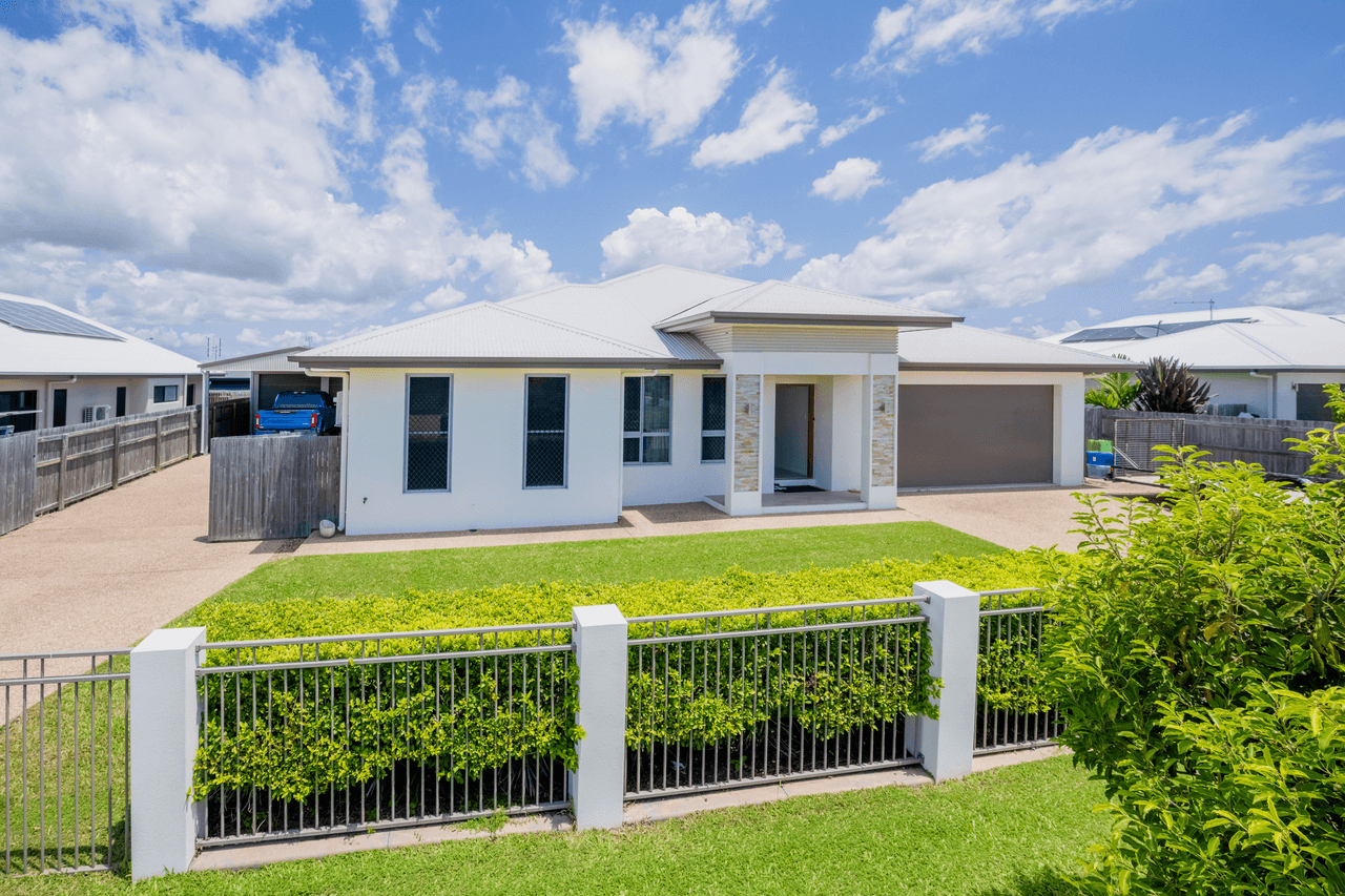 32 Barklya Street, MOUNT LOW, QLD 4818