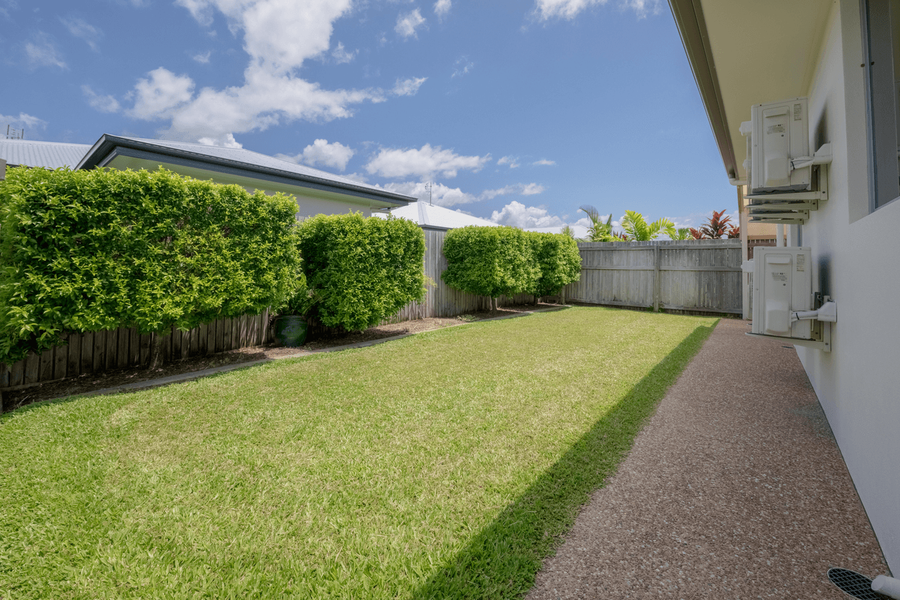 32 Barklya Street, MOUNT LOW, QLD 4818