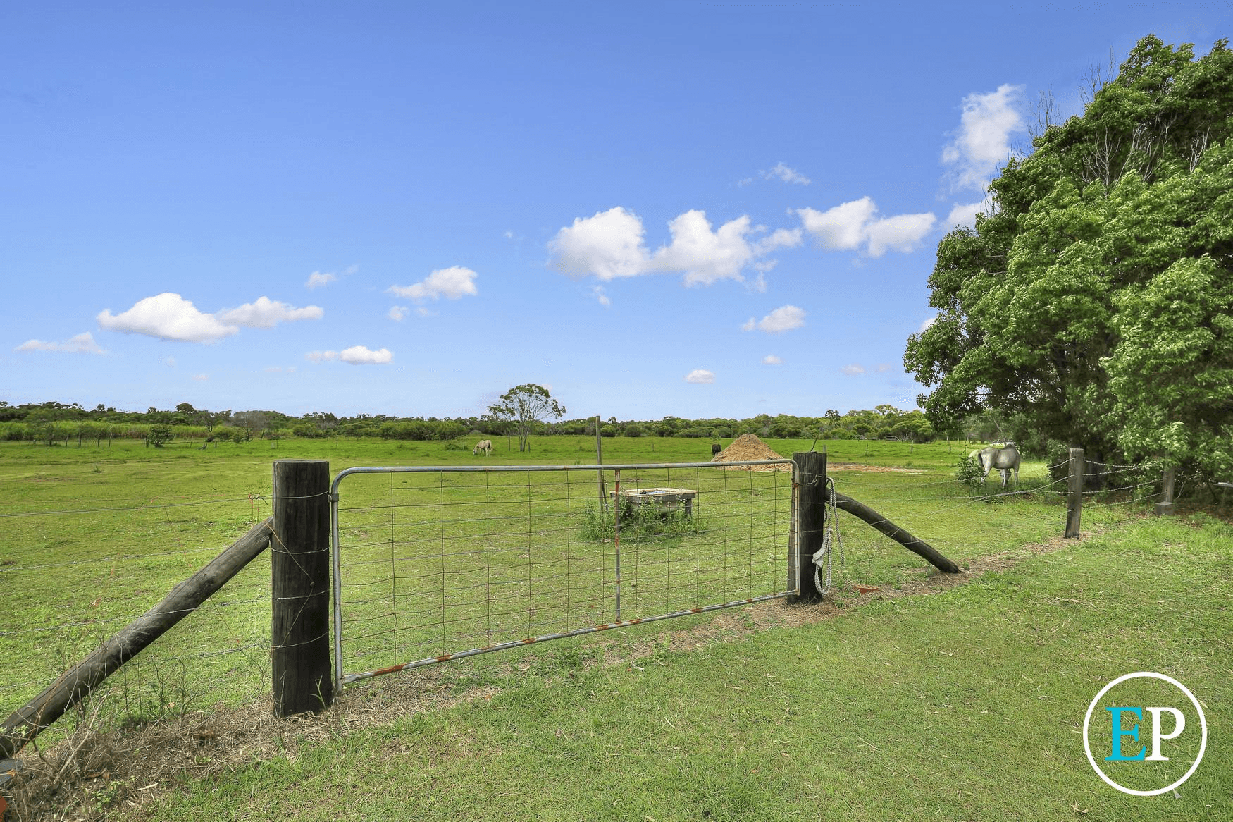 629 Lindemans Road, MOORE PARK BEACH, QLD 4670