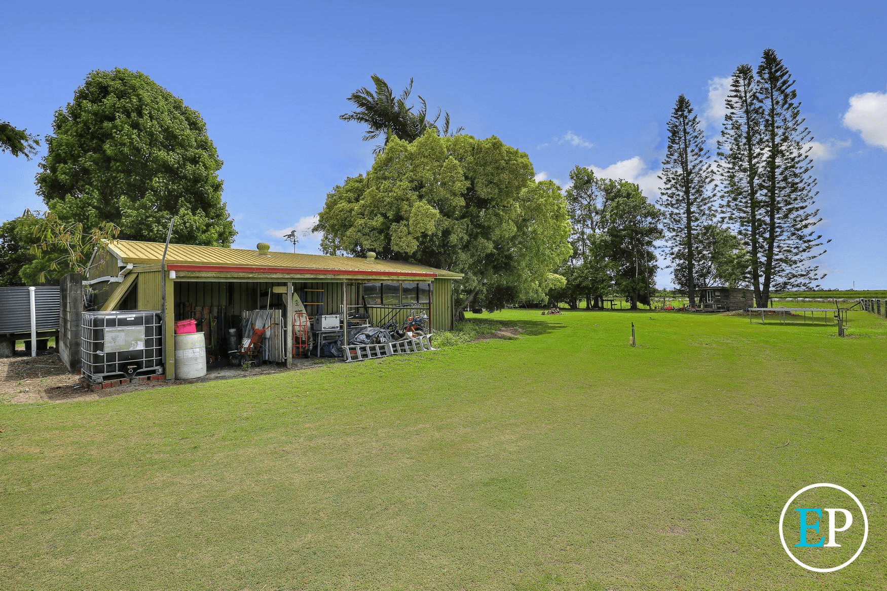 629 Lindemans Road, MOORE PARK BEACH, QLD 4670