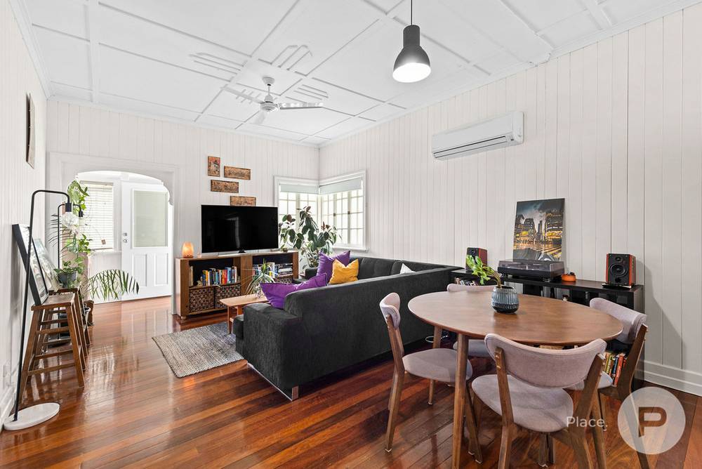 56 Mackay Street, Coorparoo, QLD 4151