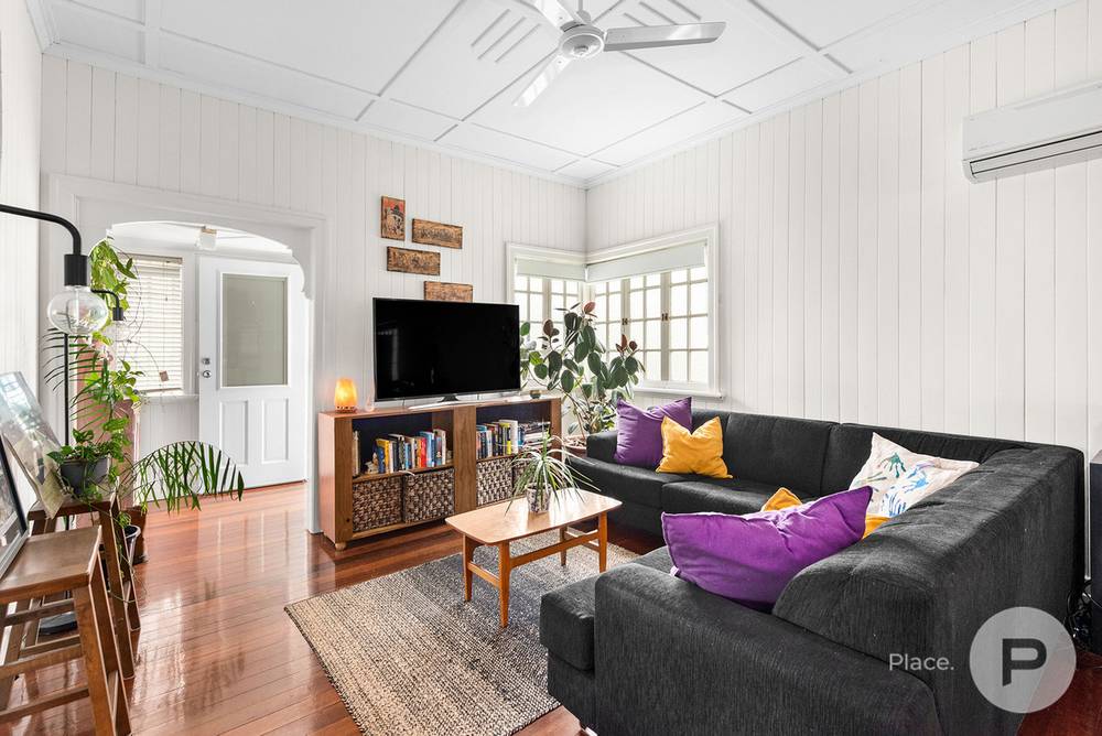 56 Mackay Street, Coorparoo, QLD 4151