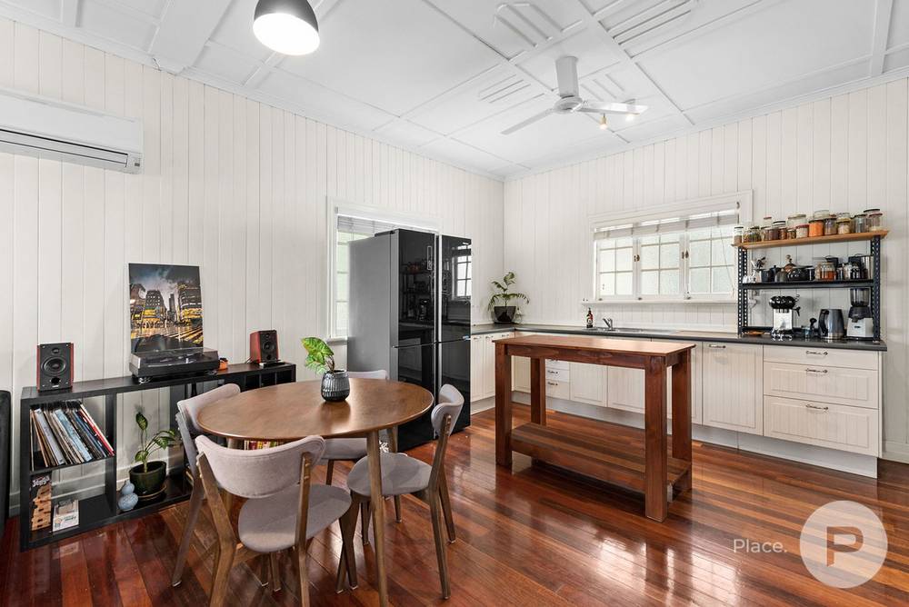 56 Mackay Street, Coorparoo, QLD 4151