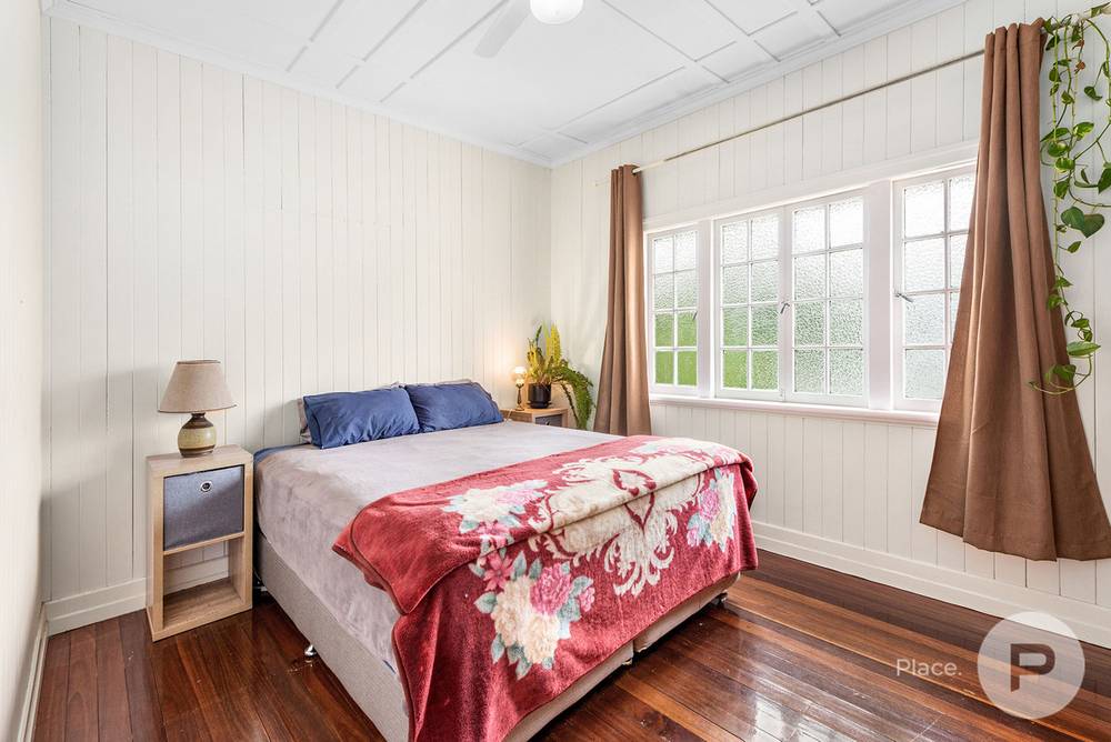 56 Mackay Street, Coorparoo, QLD 4151