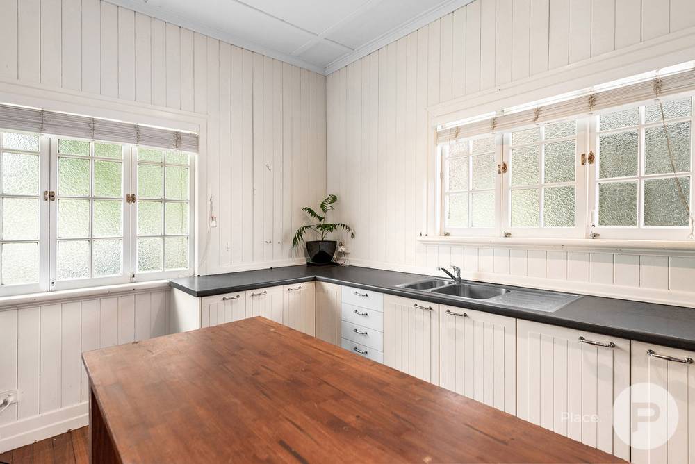 56 Mackay Street, Coorparoo, QLD 4151