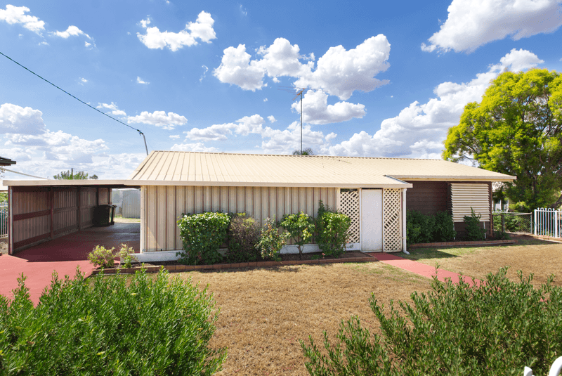 71 Proposch Street, OAKEY, QLD 4401