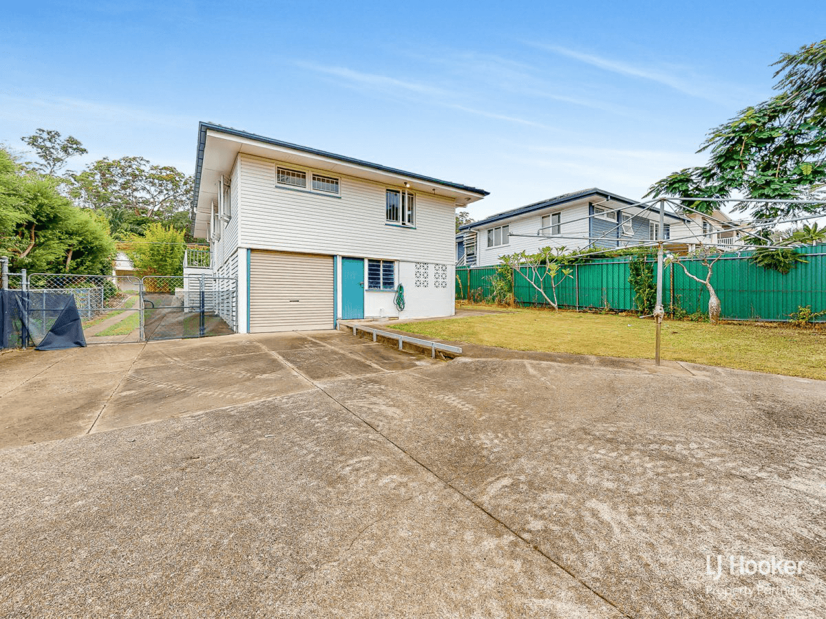 33 Milanion Crescent, CARINDALE, QLD 4152