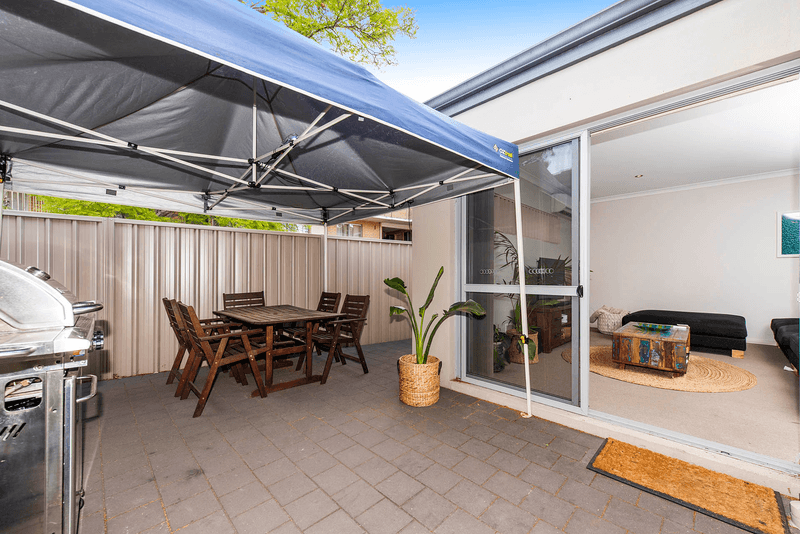 8/11 Kathleen Avenue, Maylands, WA 6051