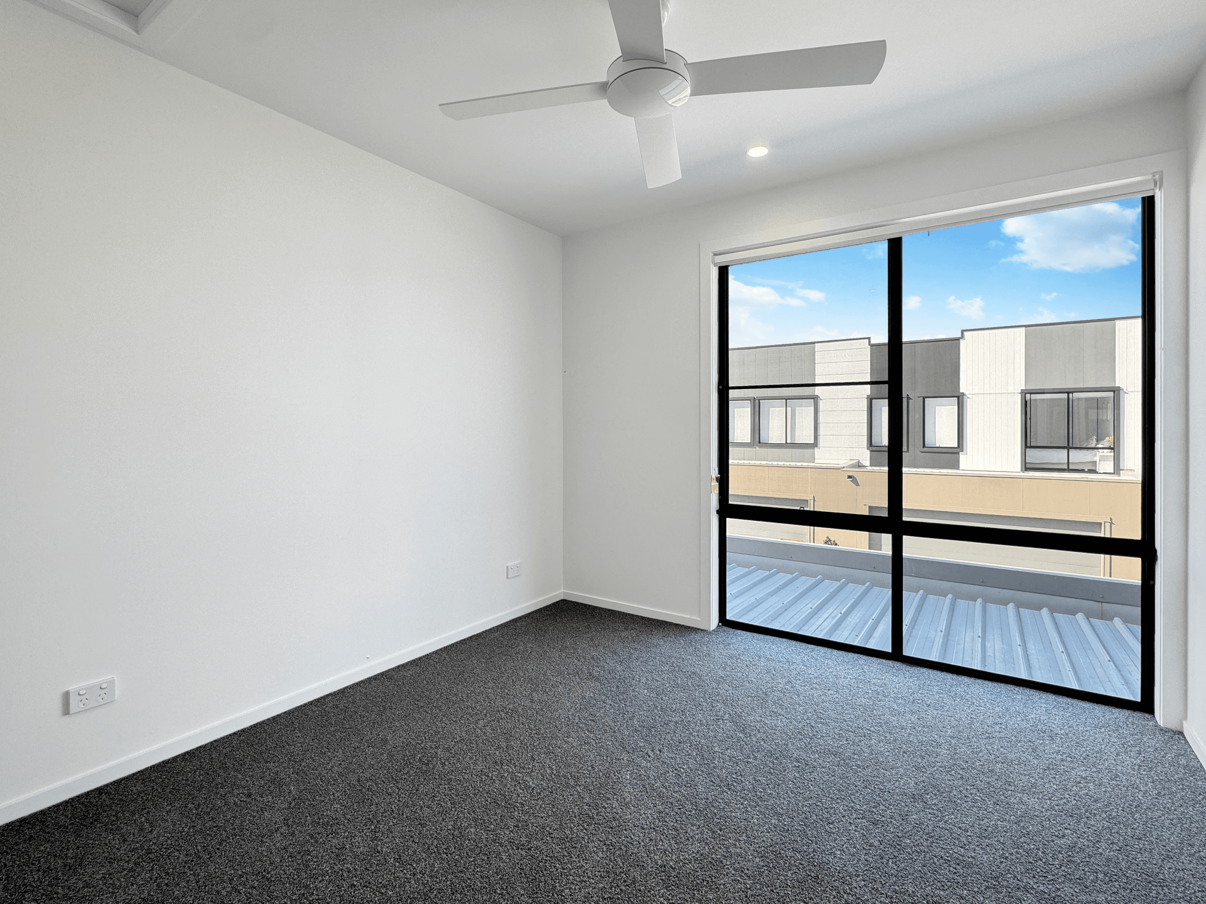 6/31-35 Grant Avenue, HOPE ISLAND, QLD 4212