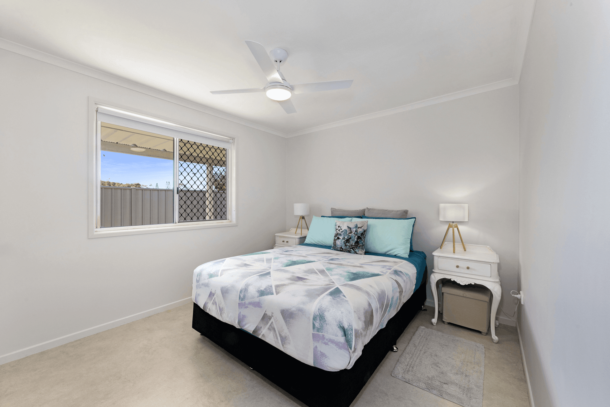 39 Burnett Heads Rd, Burnett Heads, QLD 4670