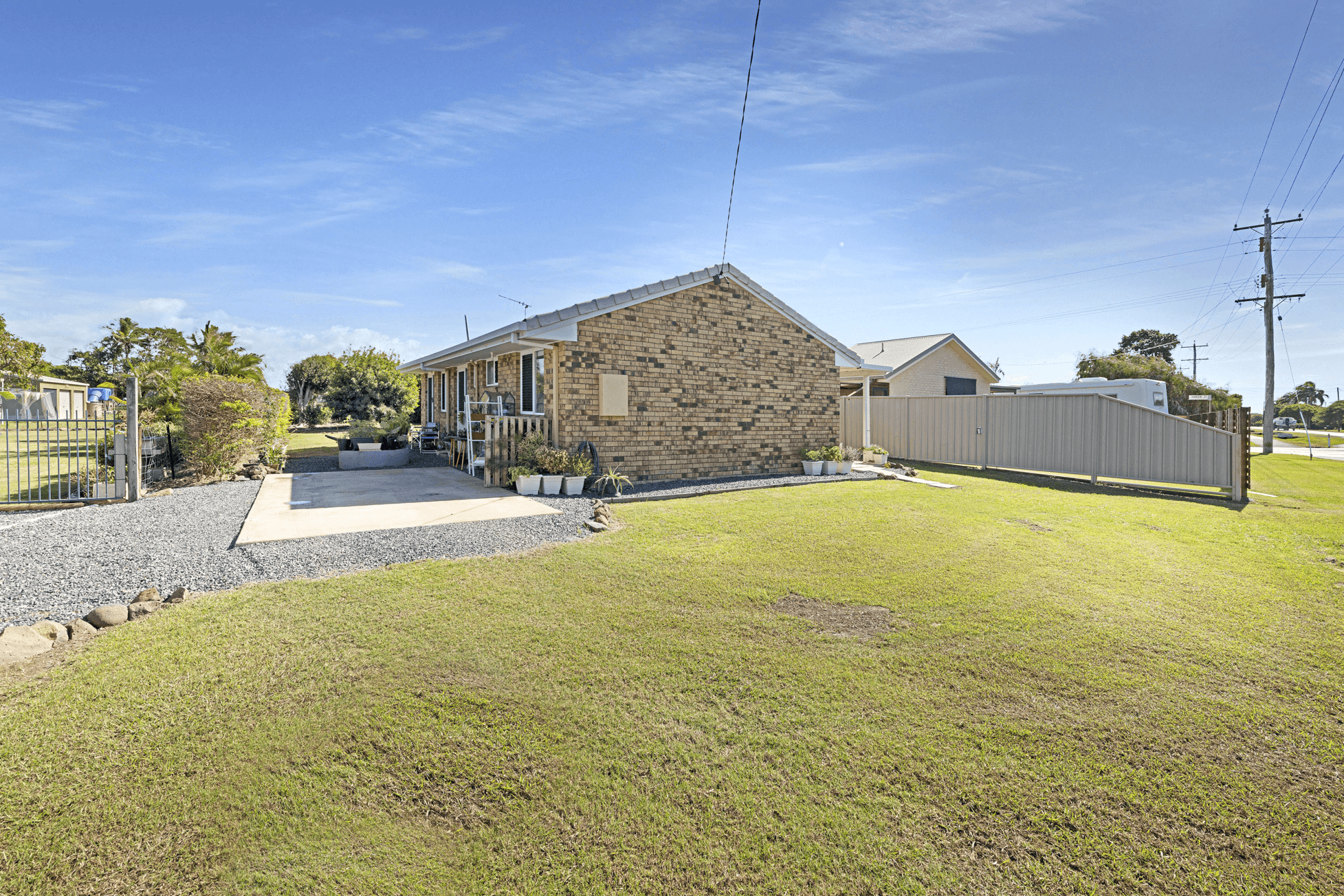 39 Burnett Heads Rd, Burnett Heads, QLD 4670