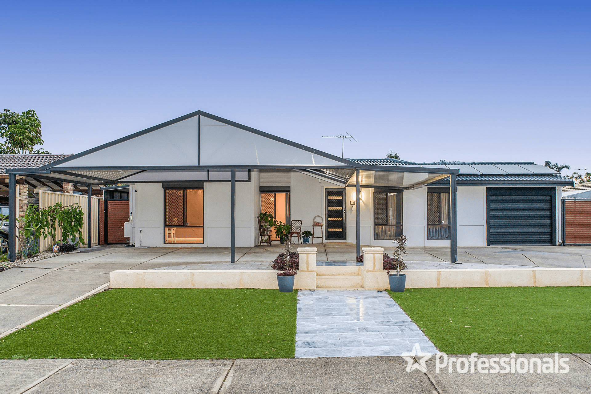 19 Redgum Drive, BALLAJURA, WA 6066