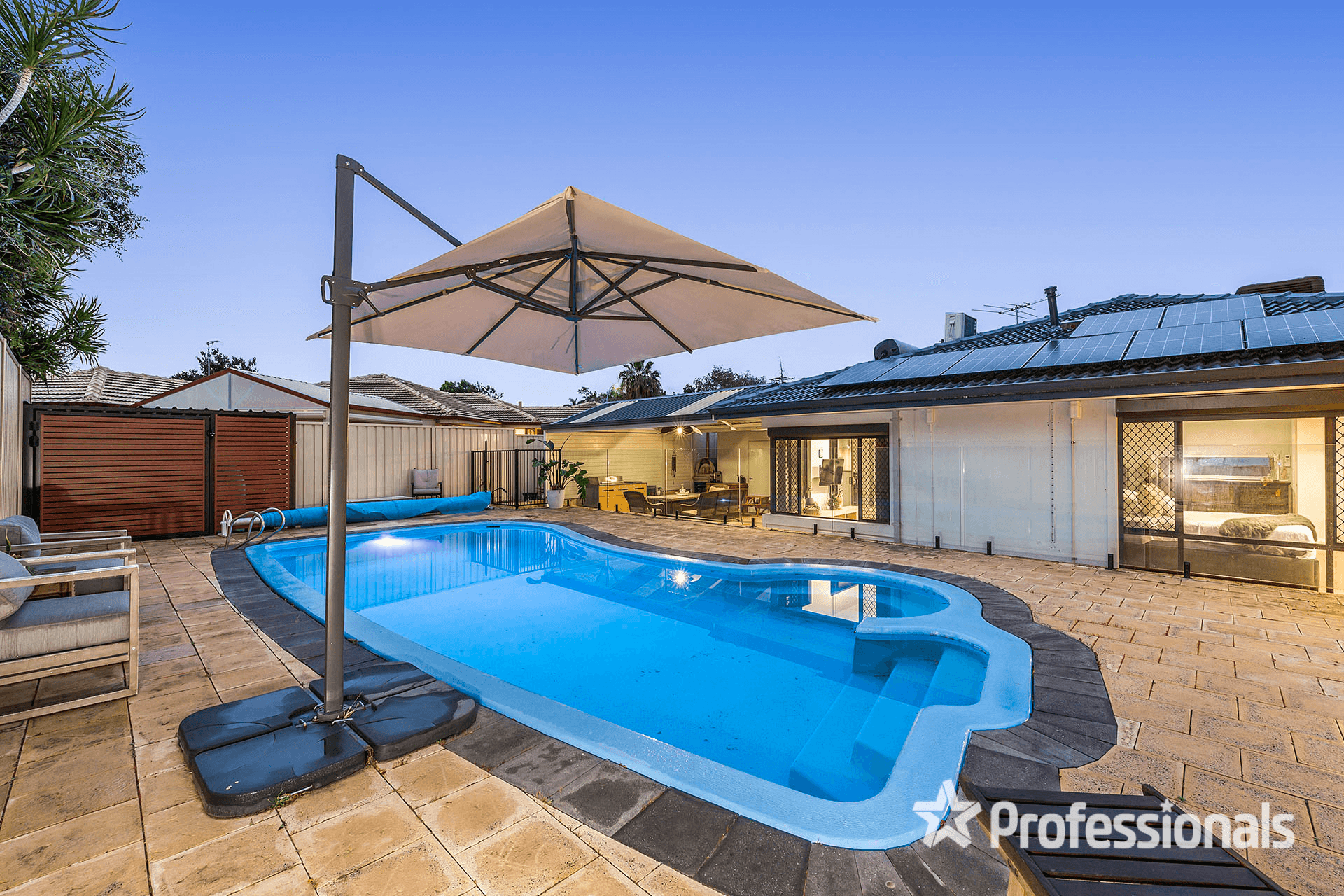 19 Redgum Drive, BALLAJURA, WA 6066