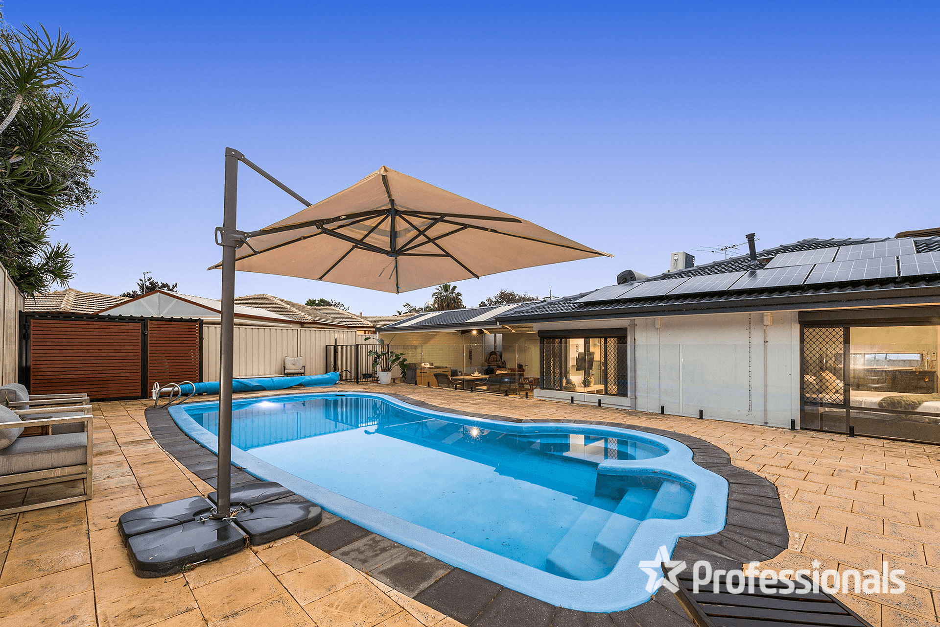 19 Redgum Drive, BALLAJURA, WA 6066