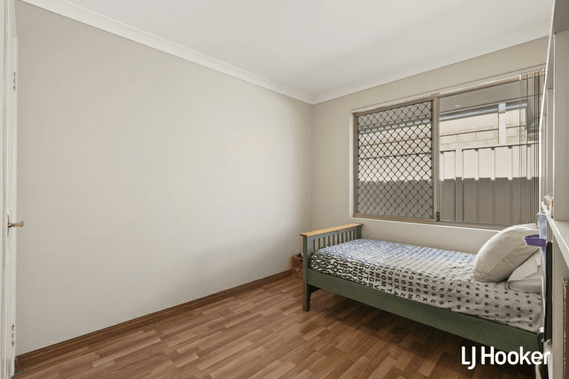 22 Ashridge Turn, CANNING VALE, WA 6155