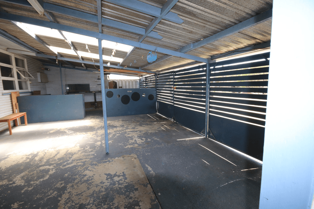 25  Landy Street, MUNDUBBERA, QLD 4626