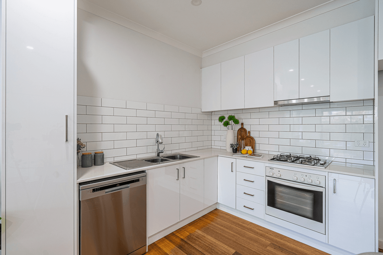 1/7B Carrol Street, RESERVOIR, VIC 3073
