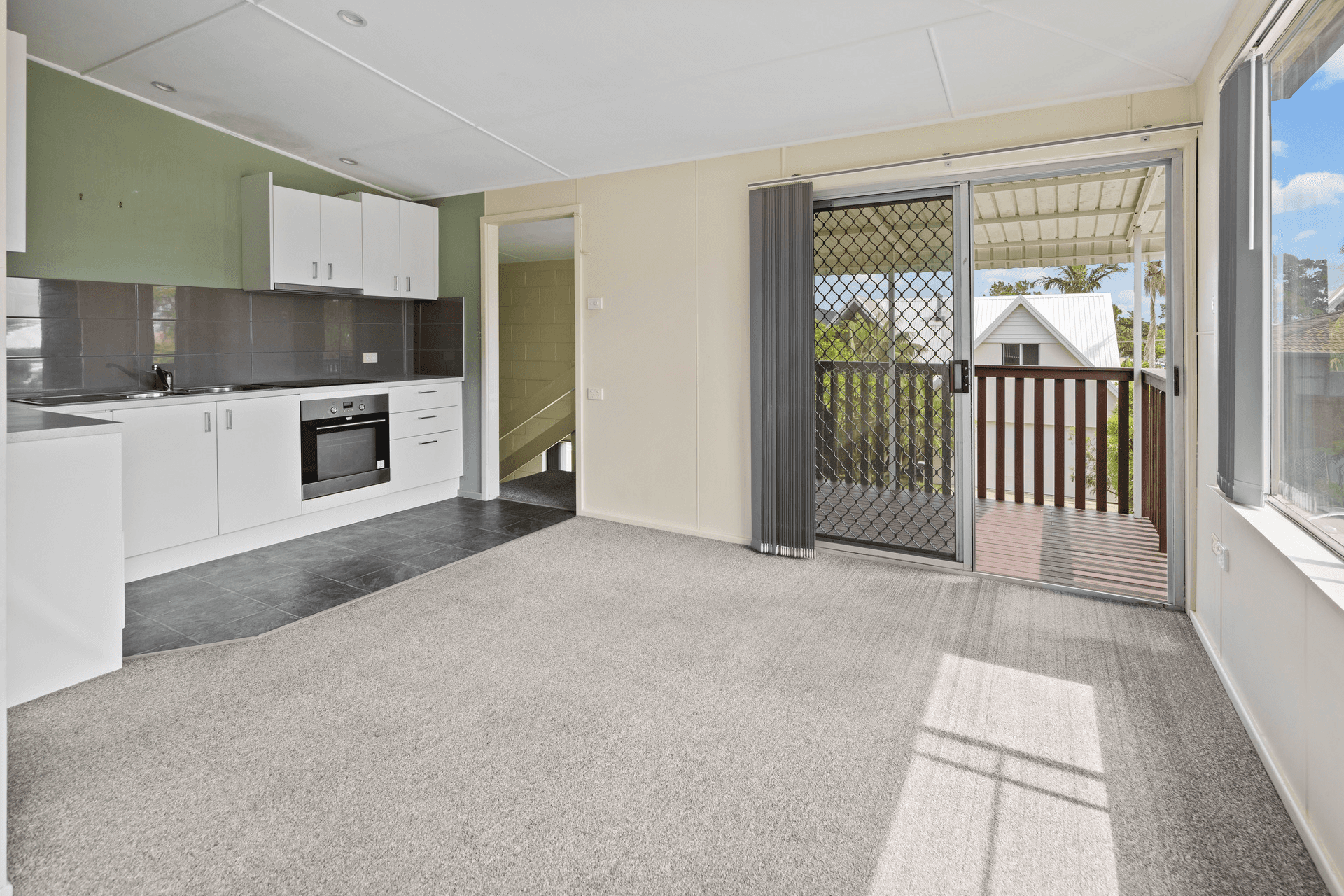 28 Hodgson Street, Crescent Head, NSW 2440