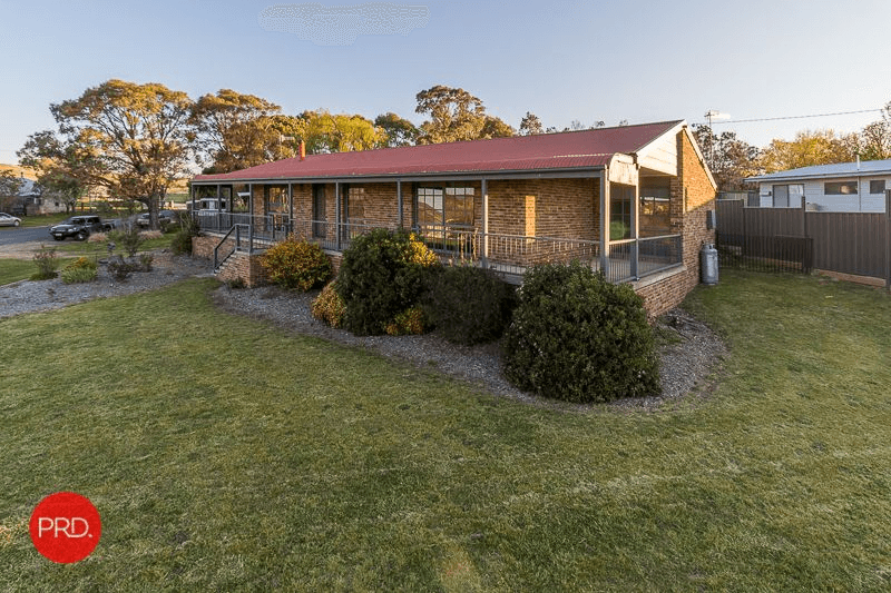 77 Cowper Street, BRAIDWOOD, NSW 2622