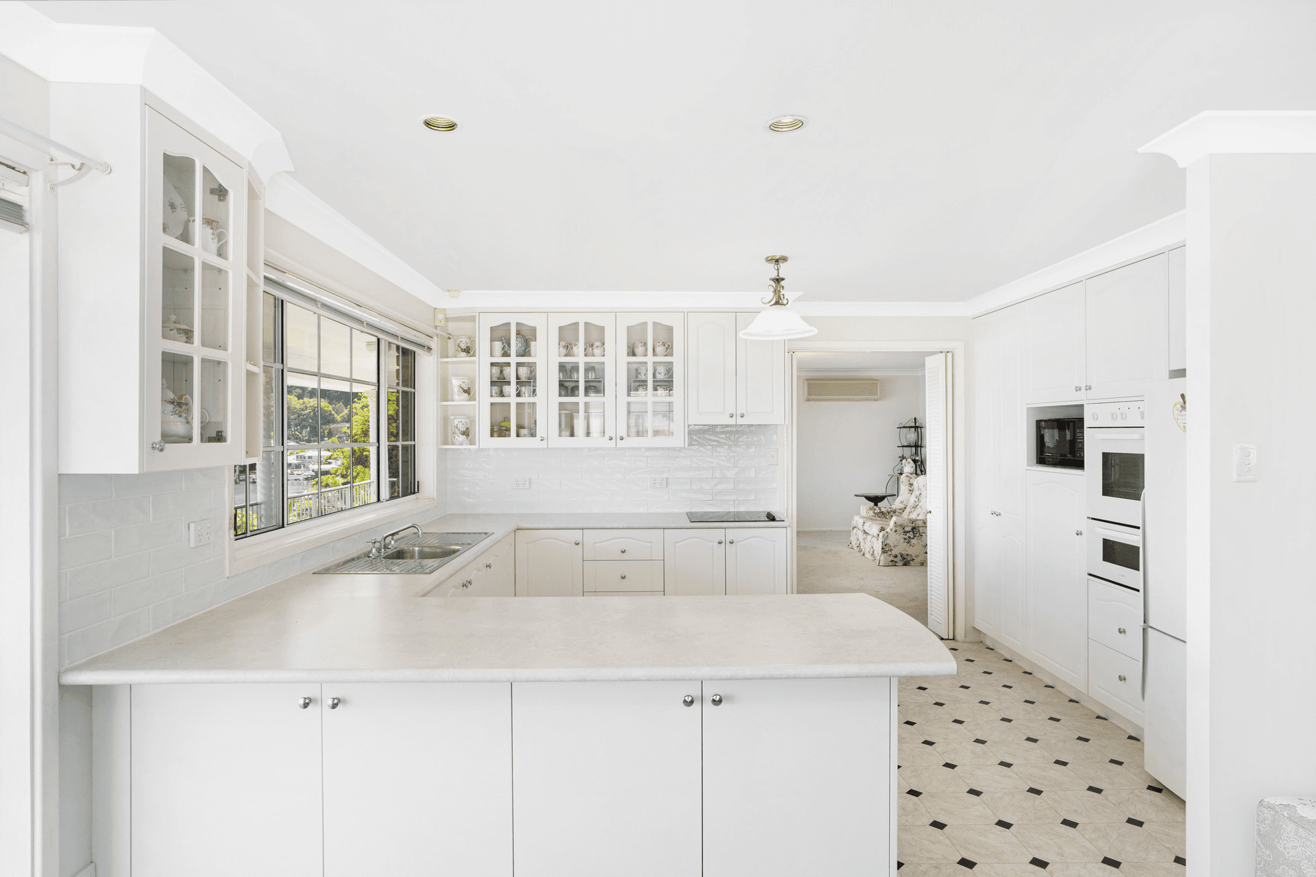 13 Empire Bay Drive, Daleys Point, NSW 2257