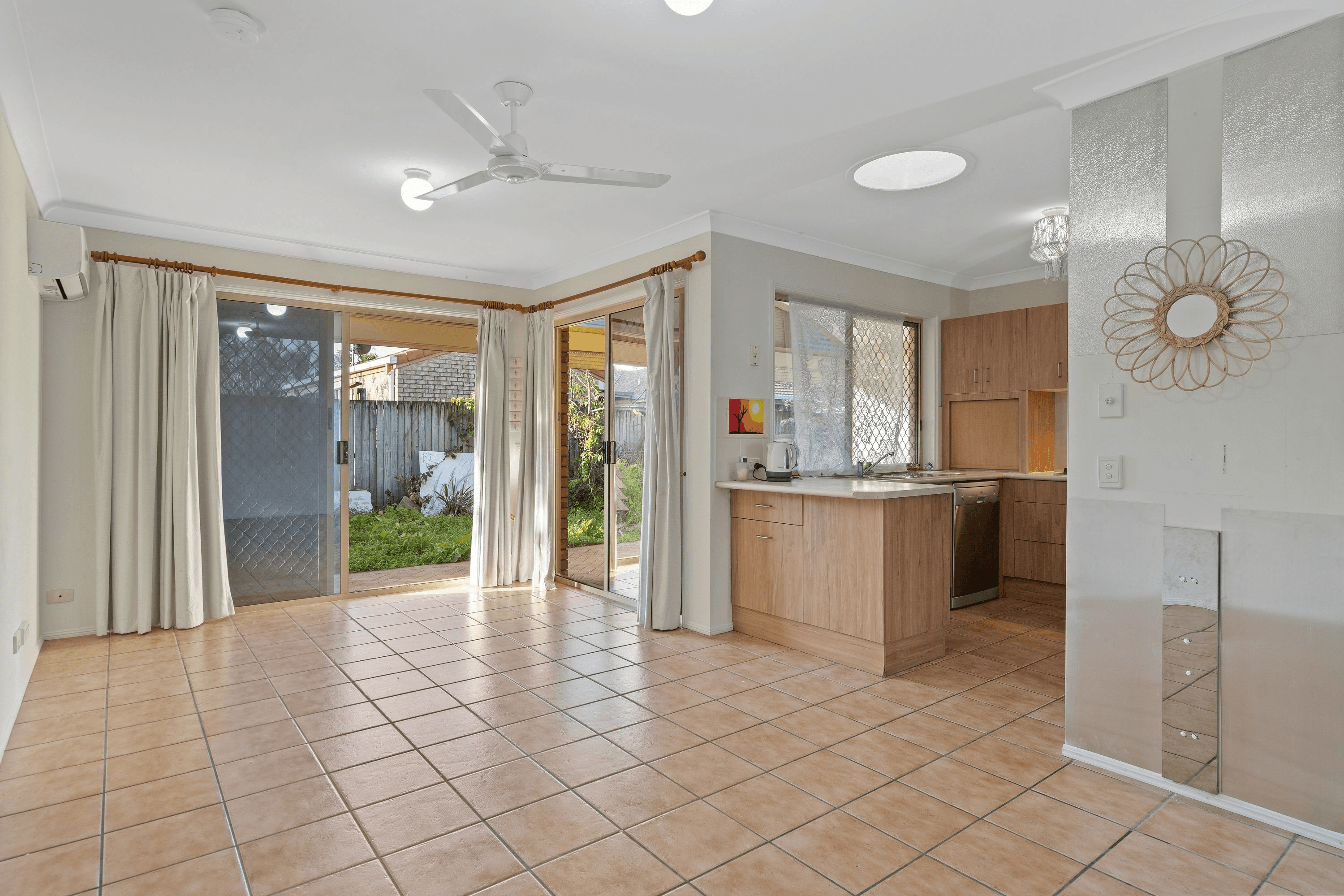 18 Calrossy Street, BOONDALL, QLD 4034
