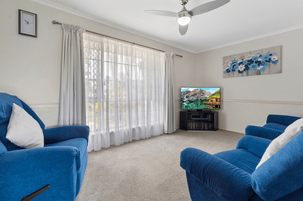 10 Hinchinbrook Avenue, BETHANIA, QLD 4205