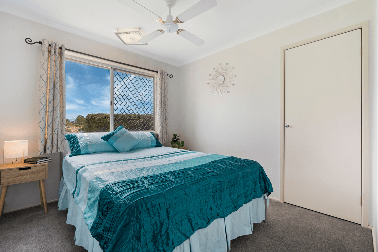 10 Hinchinbrook Avenue, BETHANIA, QLD 4205