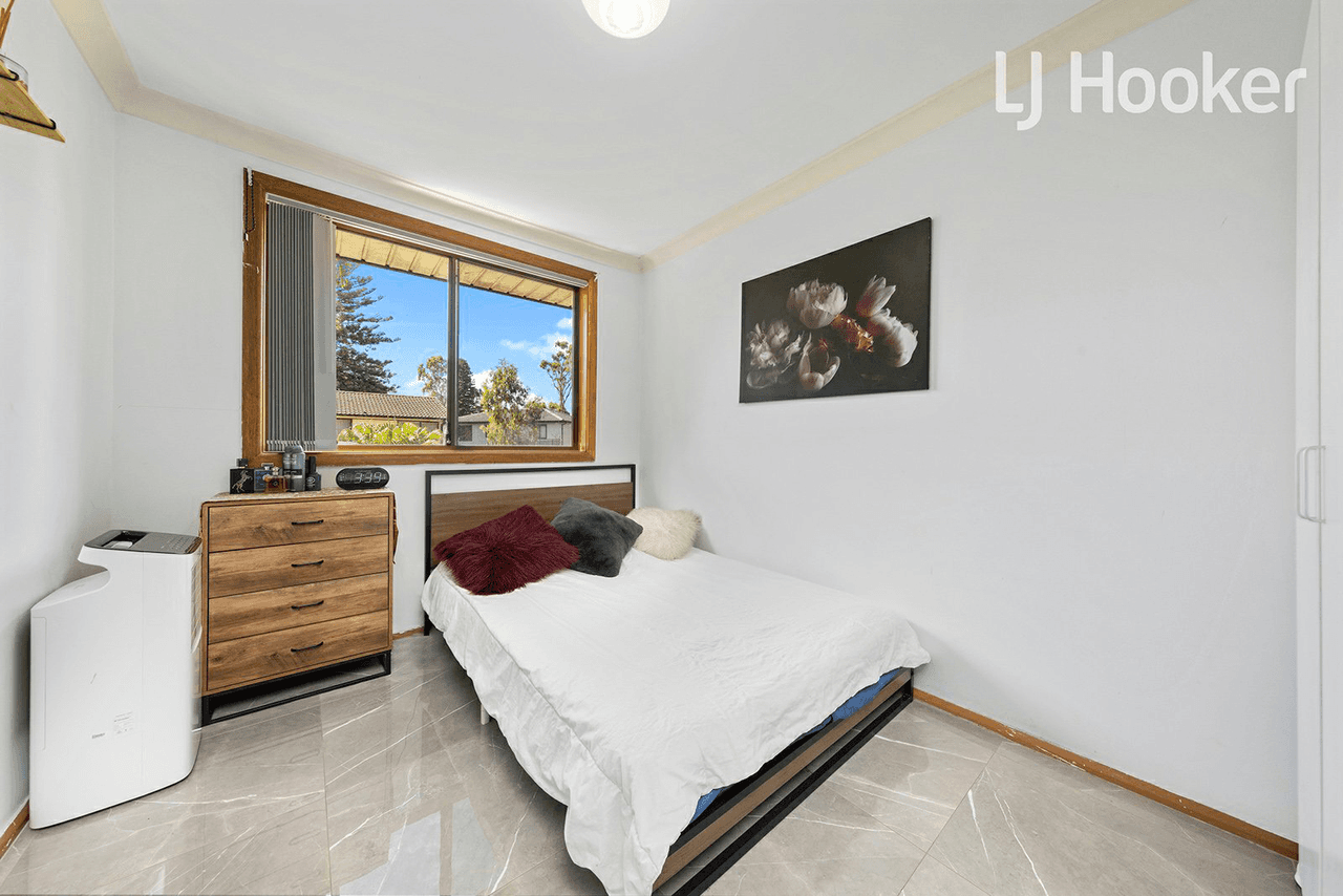 3 Mena Ave, LANSVALE, NSW 2166