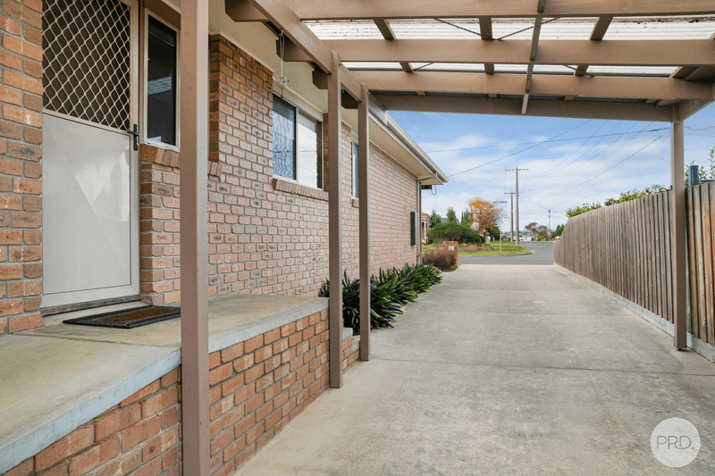 8 Panorama Drive, DELACOMBE, VIC 3356