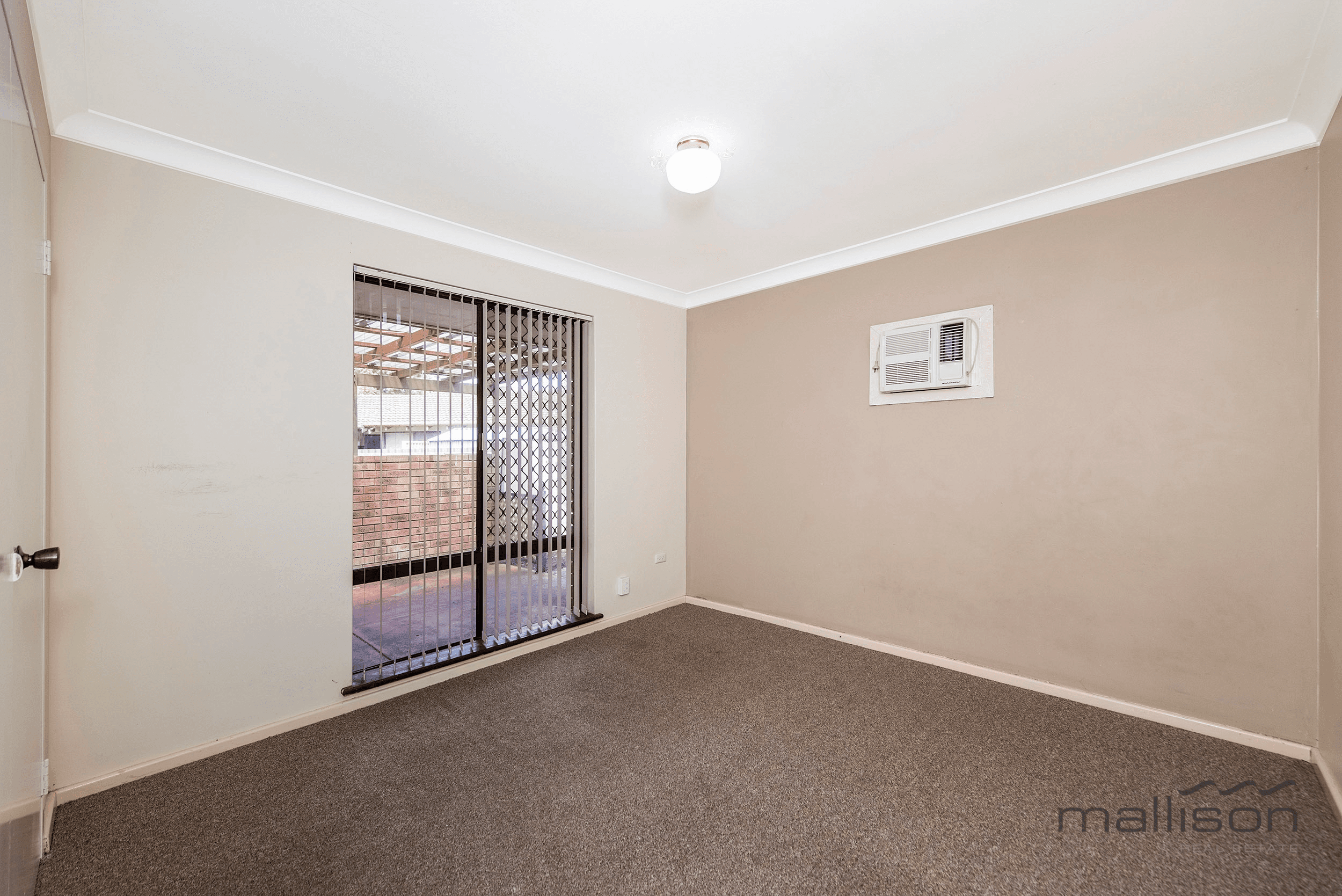 22A Chevalier Way, THORNLIE, WA 6108