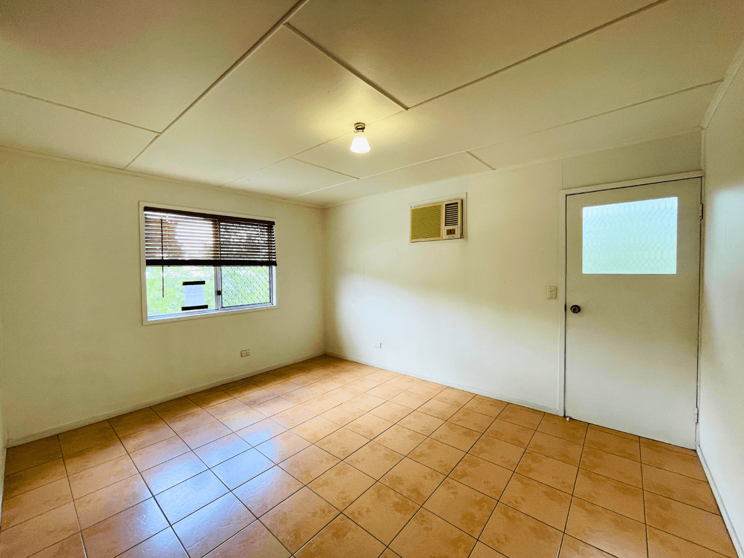 5 Middle Crescent, DYSART, QLD 4745