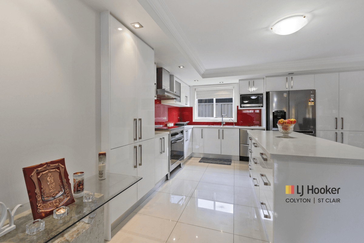 79 St Clair Avenue, ST CLAIR, NSW 2759