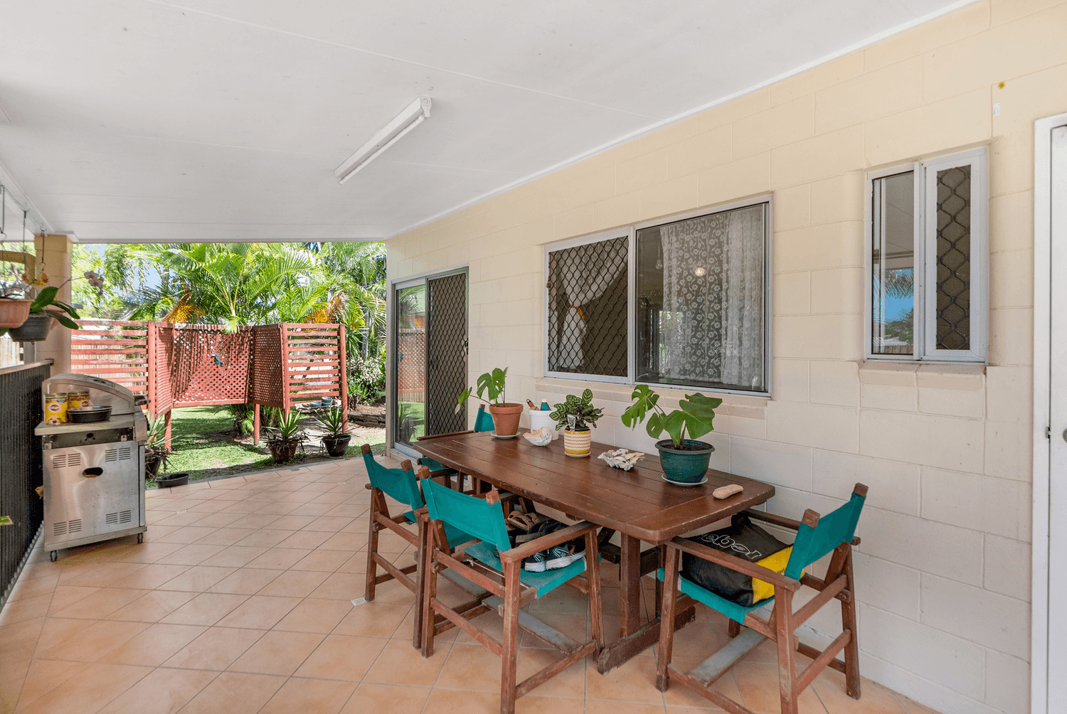 10 Glenrowan Street, White Rock, QLD 4868