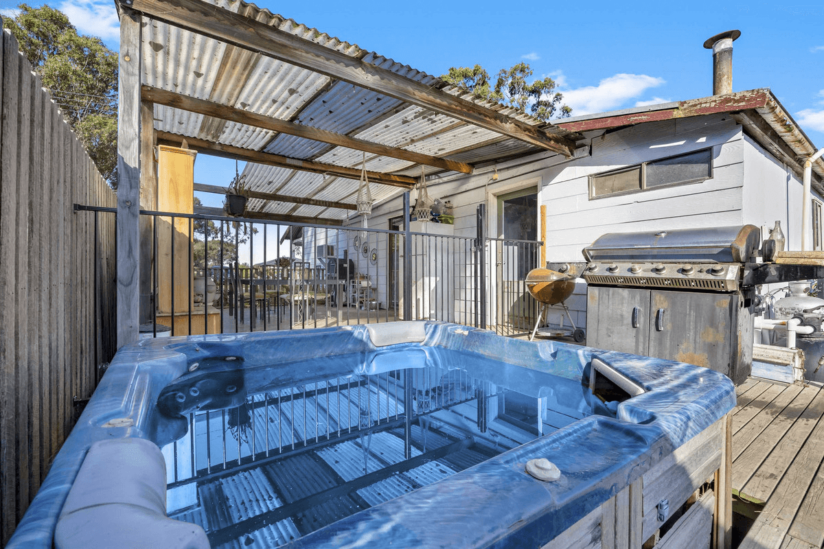 17 Stagg Street, Heyfield, VIC 3858