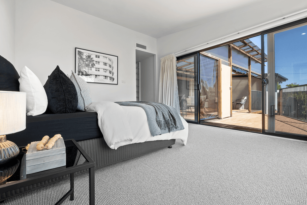 76 Morgan Cresent, CURTIN, ACT 2605