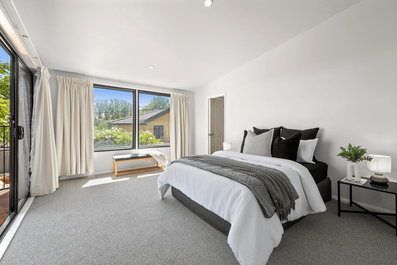 76 Morgan Cresent, CURTIN, ACT 2605