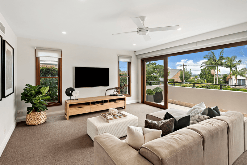 64 Ellery Parade, Seaforth, NSW 2092