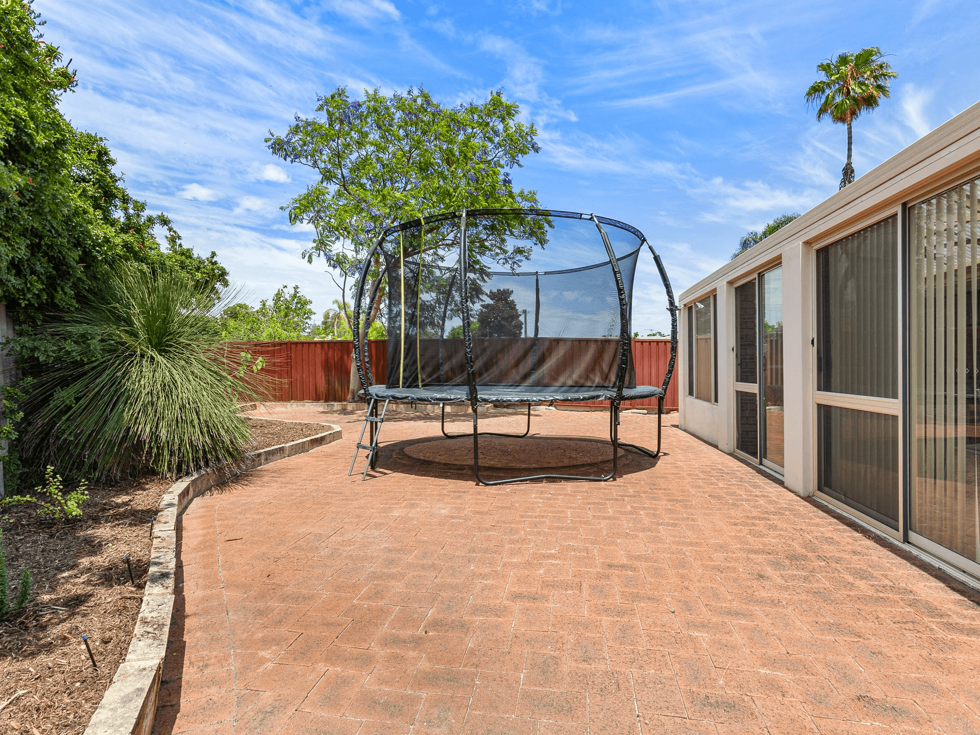 16 Redgum Court, KEWDALE, WA 6105