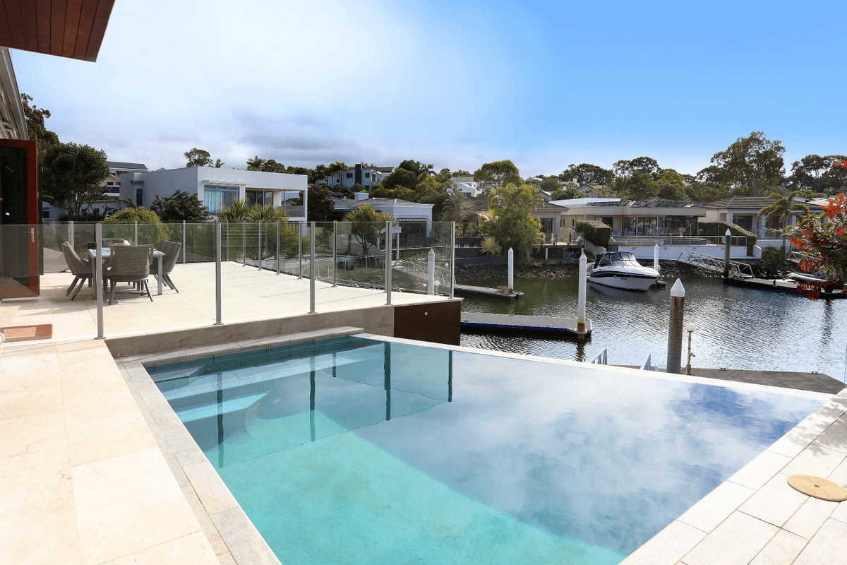 8000 The Parkway, SANCTUARY COVE, QLD 4212