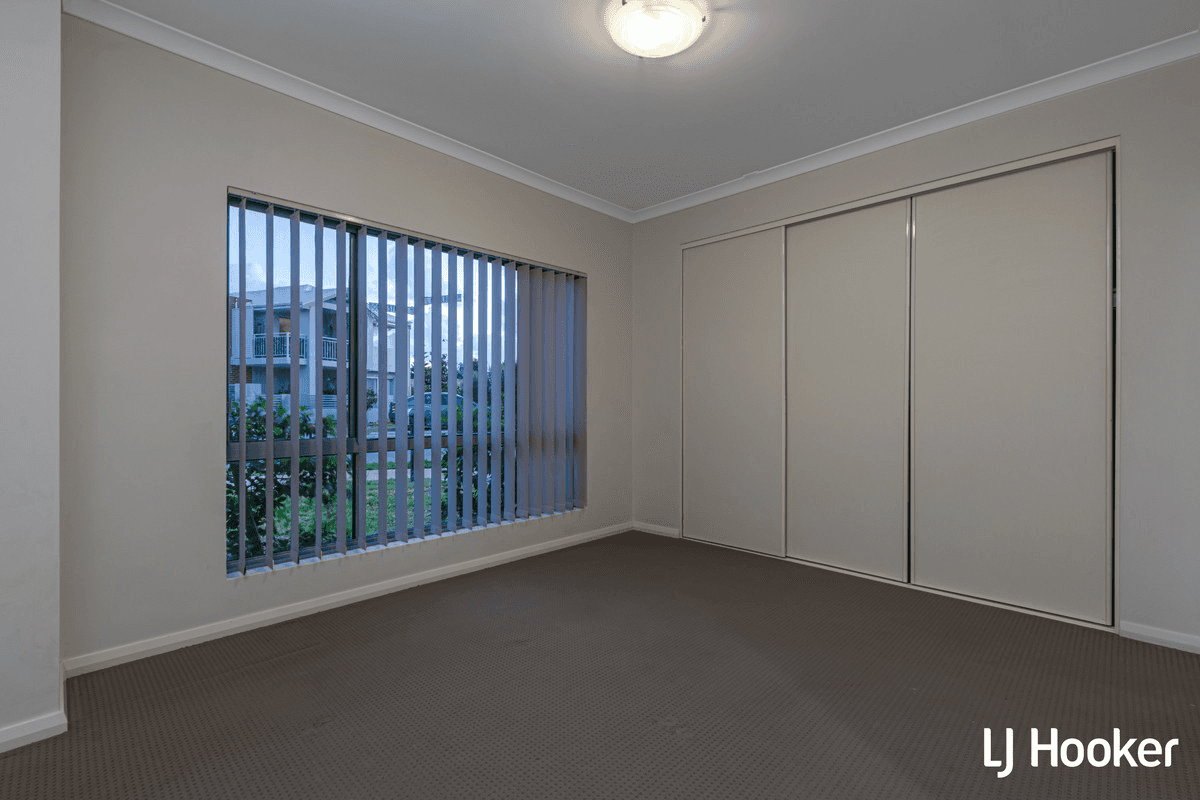 1 Doncaster Grange, BUTLER, WA 6036