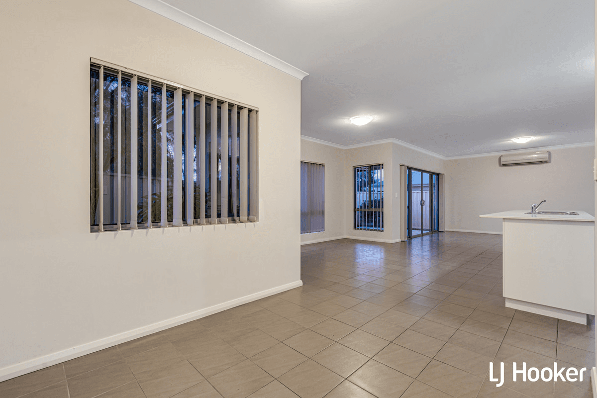 1 Doncaster Grange, BUTLER, WA 6036