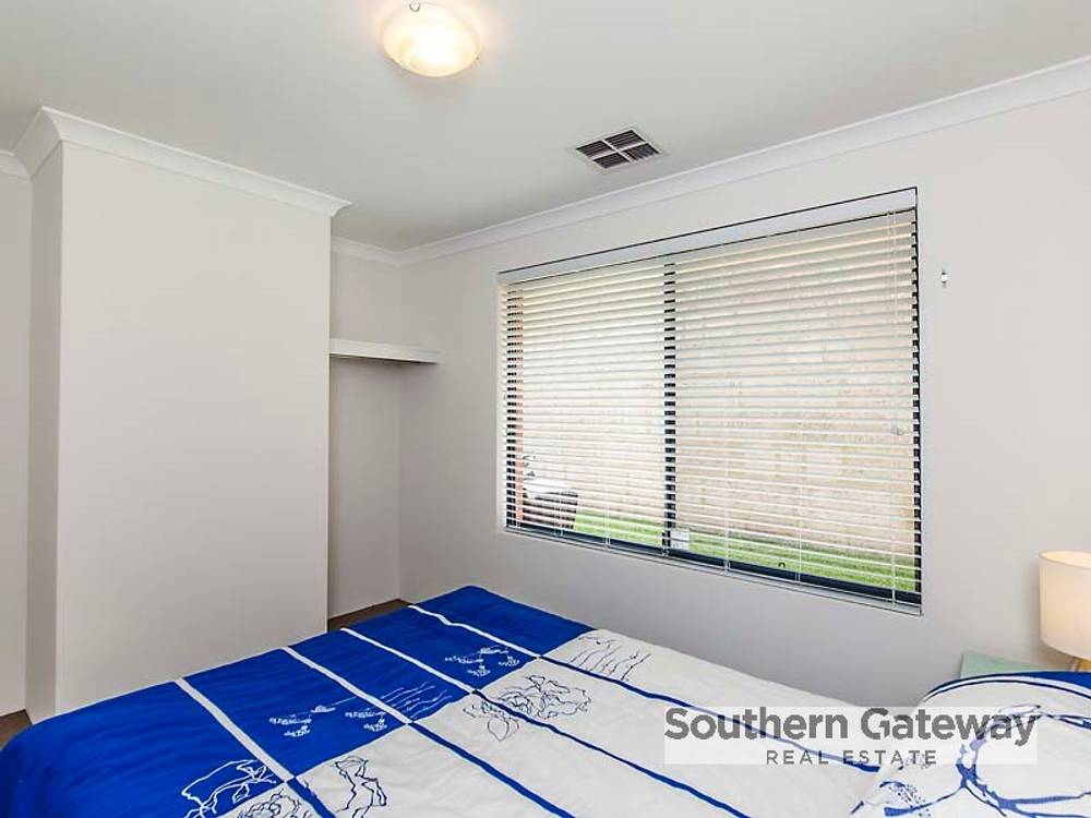 35 Stokesay Street, ORELIA, WA 6167
