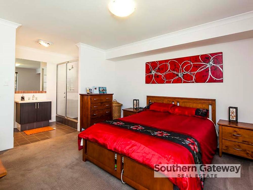 35 Stokesay Street, ORELIA, WA 6167